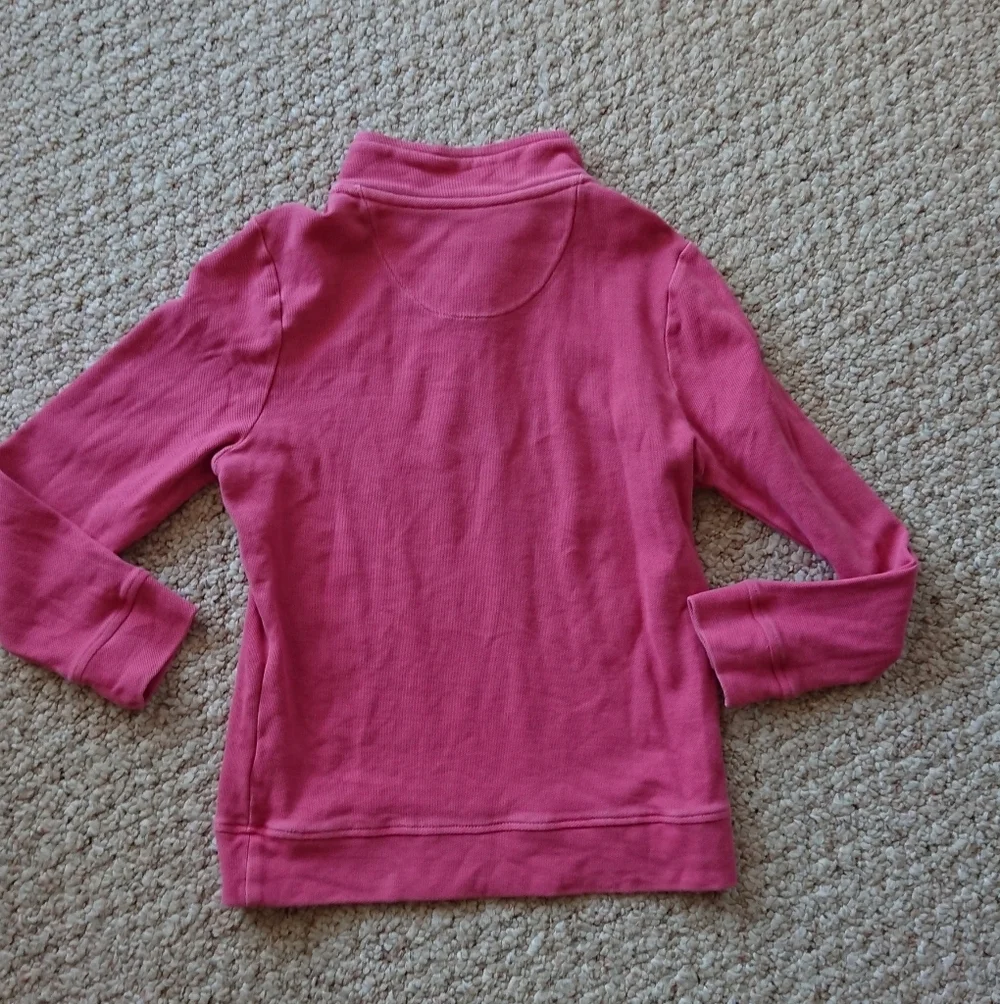 Vineyard Vines this stylish